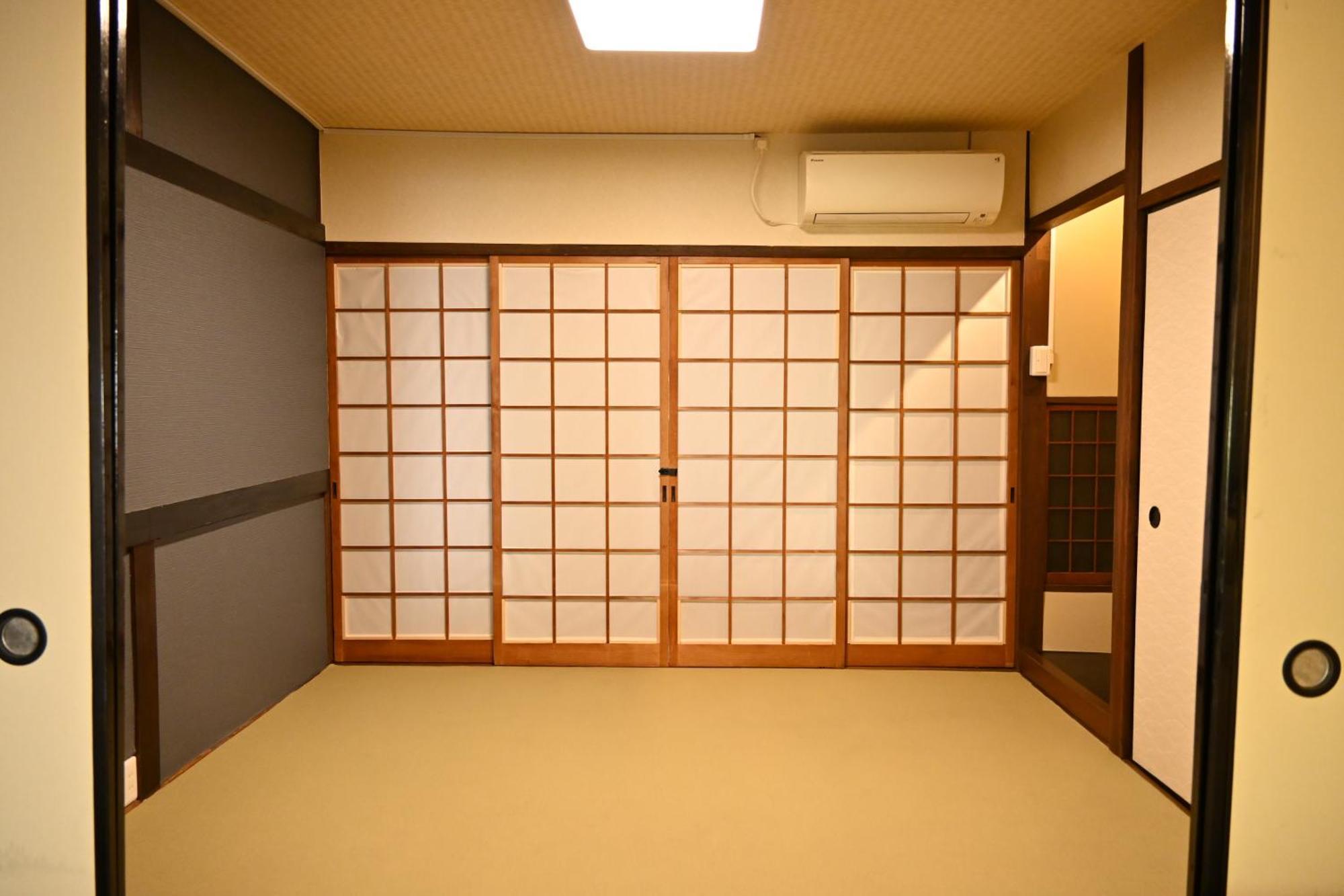Kyoto Central Base Esterno foto
