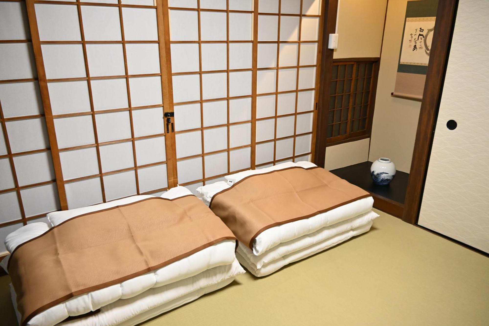 Kyoto Central Base Esterno foto